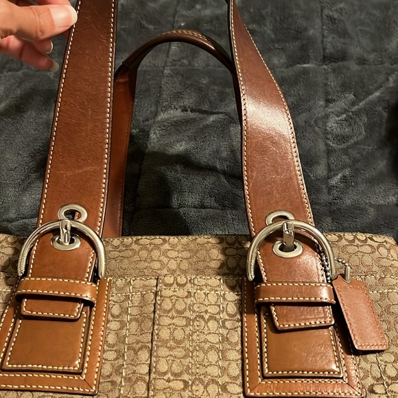 Small Authentic Coach bag - Picture 7 of 7